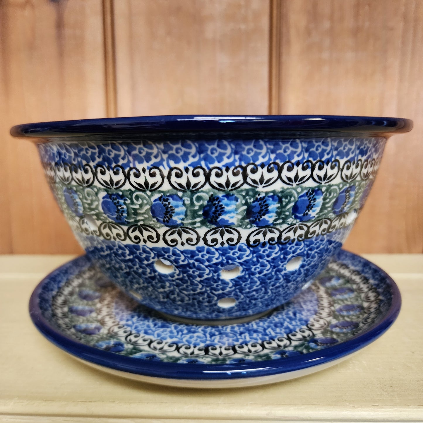 Berry Bowl w/ Saucer   8"W    1513X ~ Peacock Feather