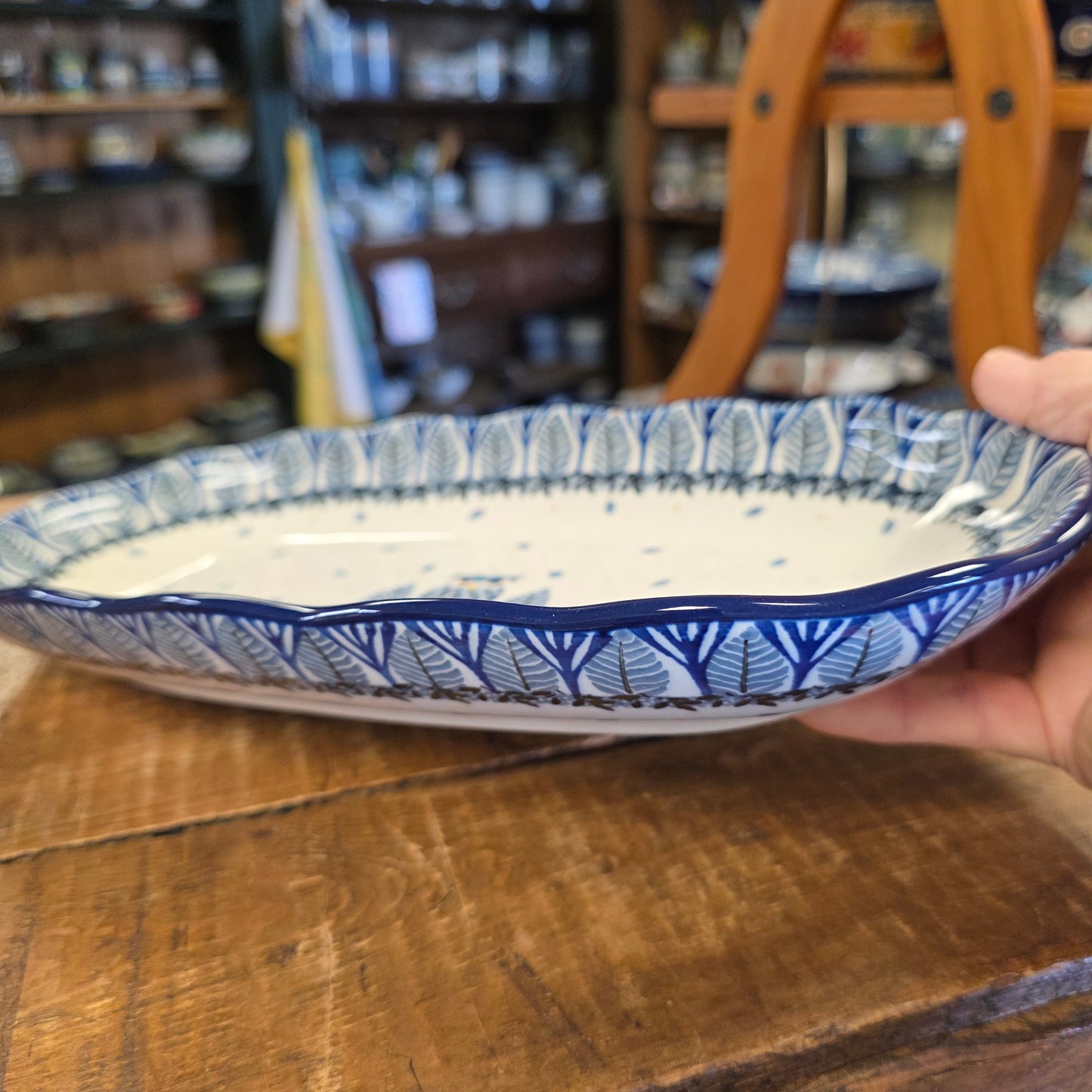 Tray   Scalloped Oval   6.25" x 12.5"   3327X ~ Give A Hoot