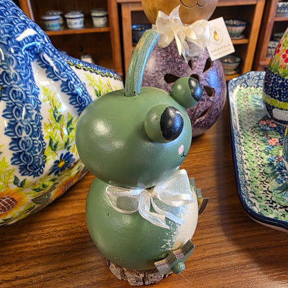 Gourd ~ Frankie the Frog