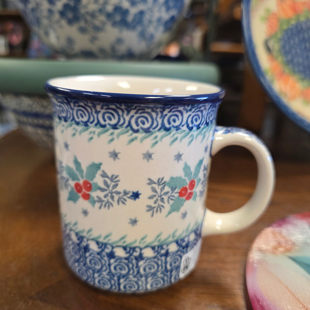 Mug   Straight Side   10 oz 236-2973X  Winter Holly pf0526