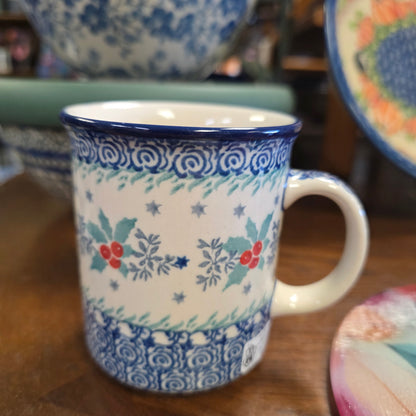Mug   Straight Side   10 oz 236-2973X  Winter Holly pf0526