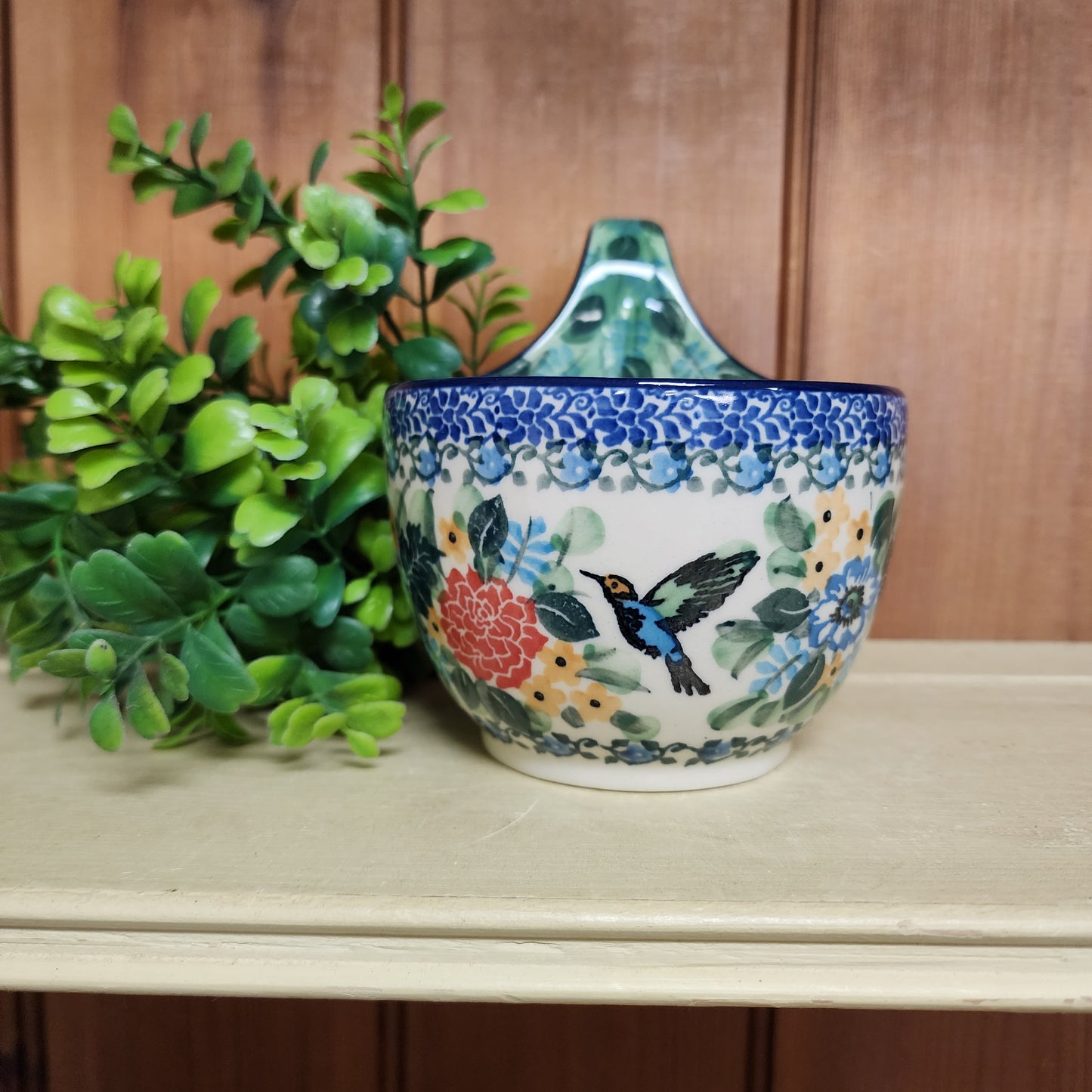 Bowl w/ Loop Handle   16 oz  845-U3271  U4 pf0526