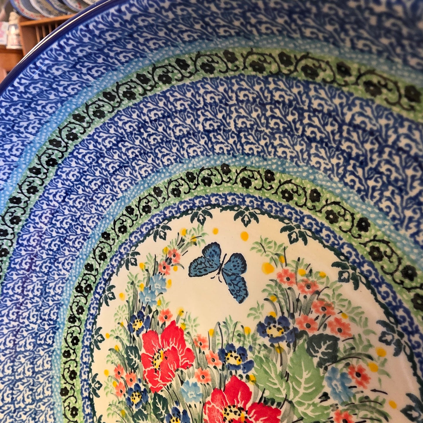 C36 ~ Bowl ~ Serving ~ Large ~ 10.5"    C36-U4553  U4 pf0526