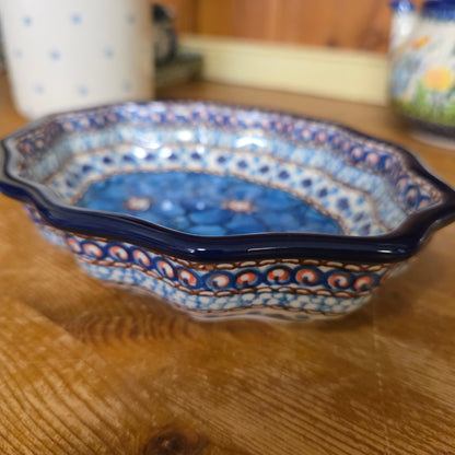 Bowl   Oval Fluted   6" x 7.5" A27-u408BC Chyla Blue