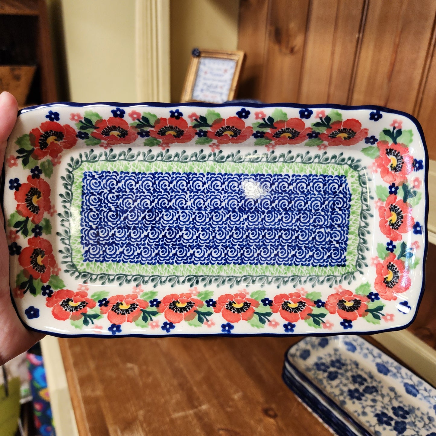 Tray Shallow ~ 9" x 4.5"    D15-3219X  Danish Garden pf0526