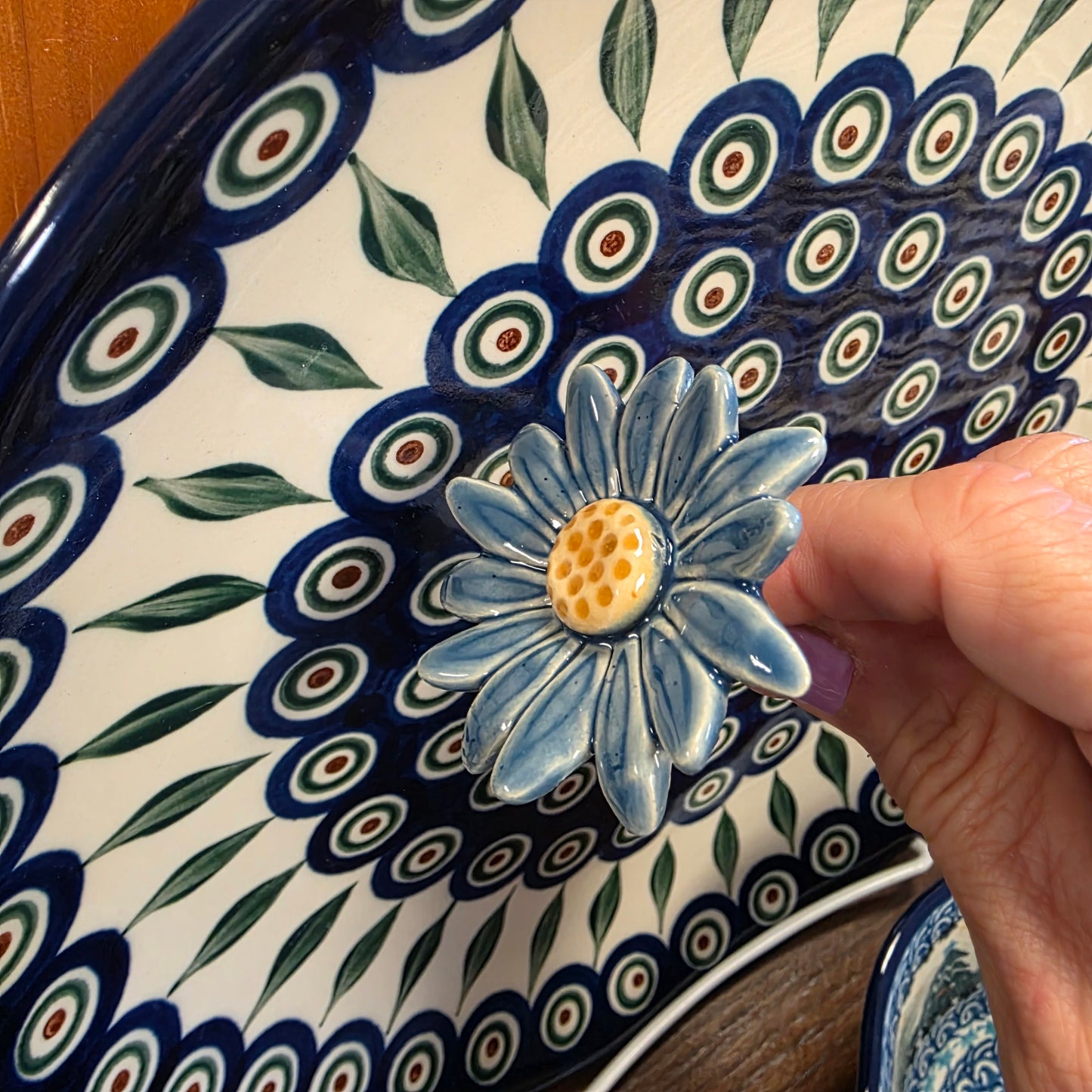 Ceramic Daisy Light Blue 4825