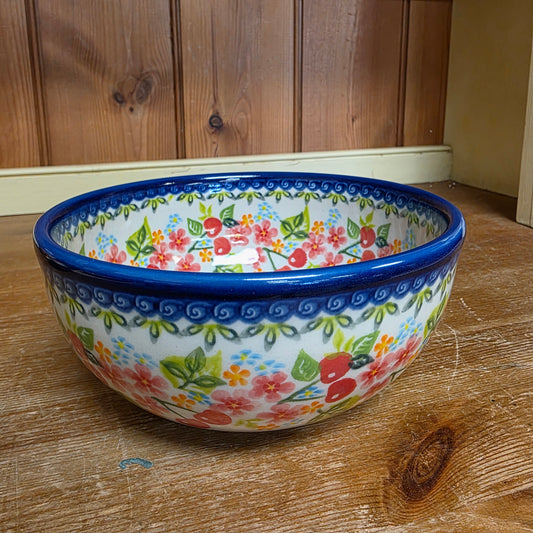 Bowl ~ 6" ~ Cherries