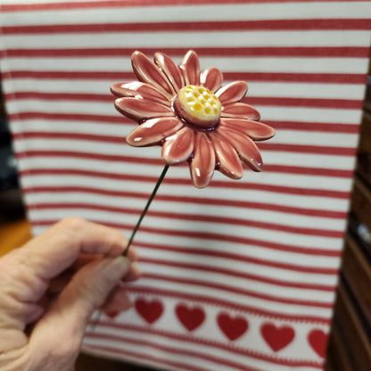 Ceramic Daisy Pink