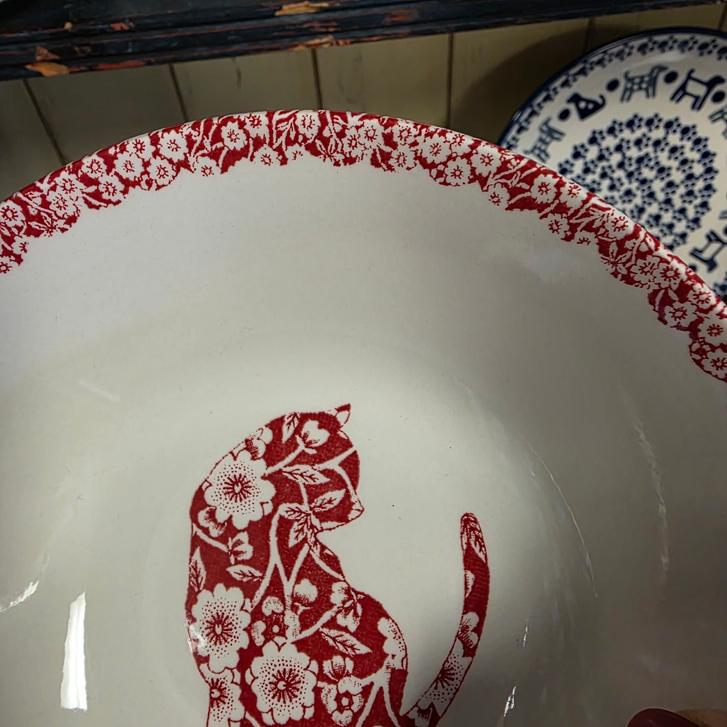Burleigh ~ RED Bowl Calico Cat ~ 8 oz cereal bowl  *** NOT Polish Pottery