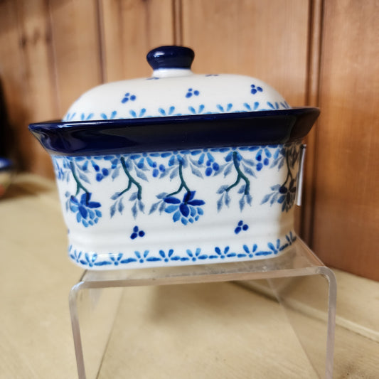 Covered Container   3.25"H x 3.5"W x 4.5"L    2524X ~ Clover Fields