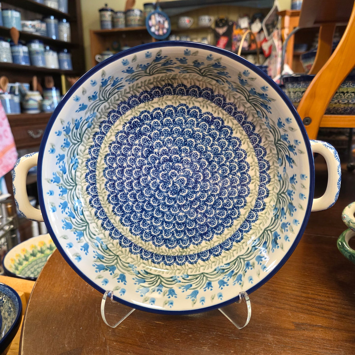 Baker   Round w/ Handles   10" 420-1432X  Blue Bells pf0526