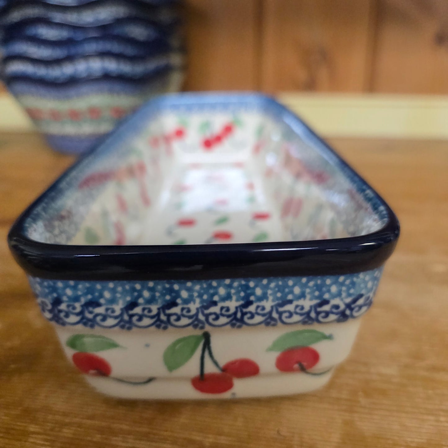 Baker Long Loaf 12" x 4.5" x 3.5"deep  784-2715X  Cherry Pie pf0526