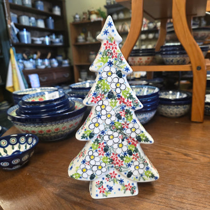 Tree ~ Flat ~ White flowers and flakes