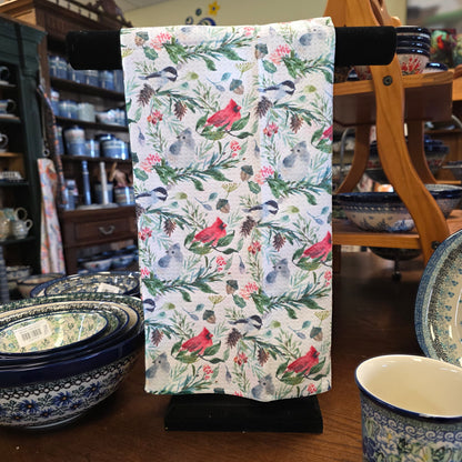 Towel /poly ~ Forest Birds / cardinal