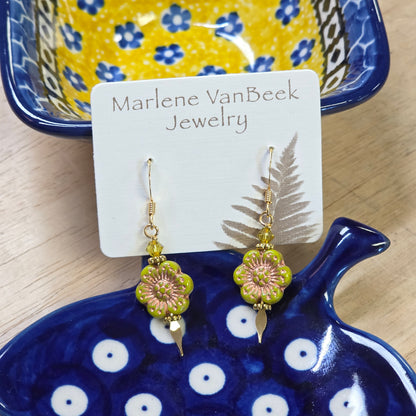 Jewelry ~ Flower Earrings Green