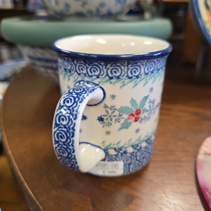 Mug   Straight Side   10 oz 236-2973X  Winter Holly pf0526