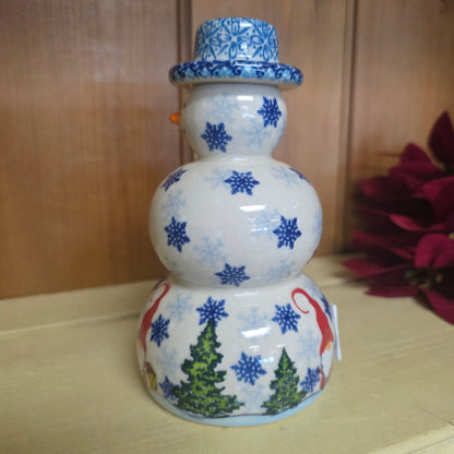 Snowman 6" x 3.5"  / gnome with lantern
