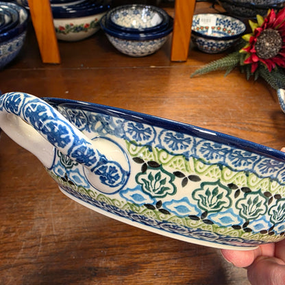 Baker   Round w/ Handles   8"   1858X ~ Tranquility