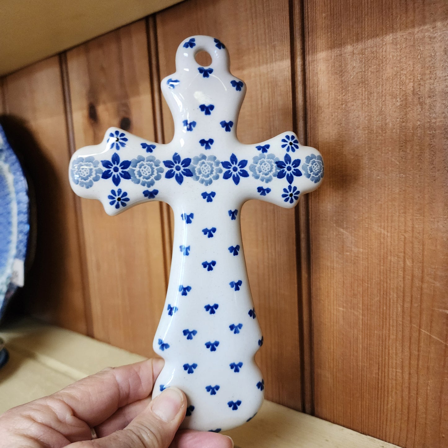 Cross 5" x 7.5"     2158X ~ Silver Lace