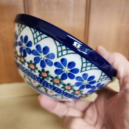 Bowl   Nesting Salad/Cereal   5.5" W   854AX ~ Primrose