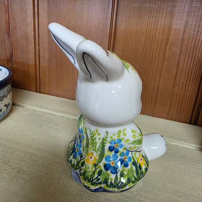 Balbina ~ bee  5"H / bunny rabbit figurine