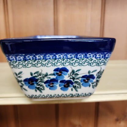 Baker ~ Loaf Pan ~ 7.75"w X 8"L 2273X ~ Winter Viola