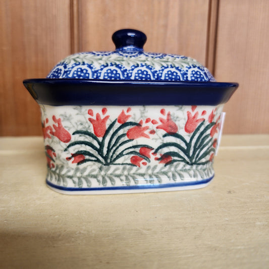 Box Covered Container   3.25"H x 3.5"W x 4.5"L  385-1437X  Crimson Bells pf0526