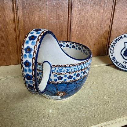 Bowl w/ Loop Handle   16 oz  845-U408C  U4 pf0526