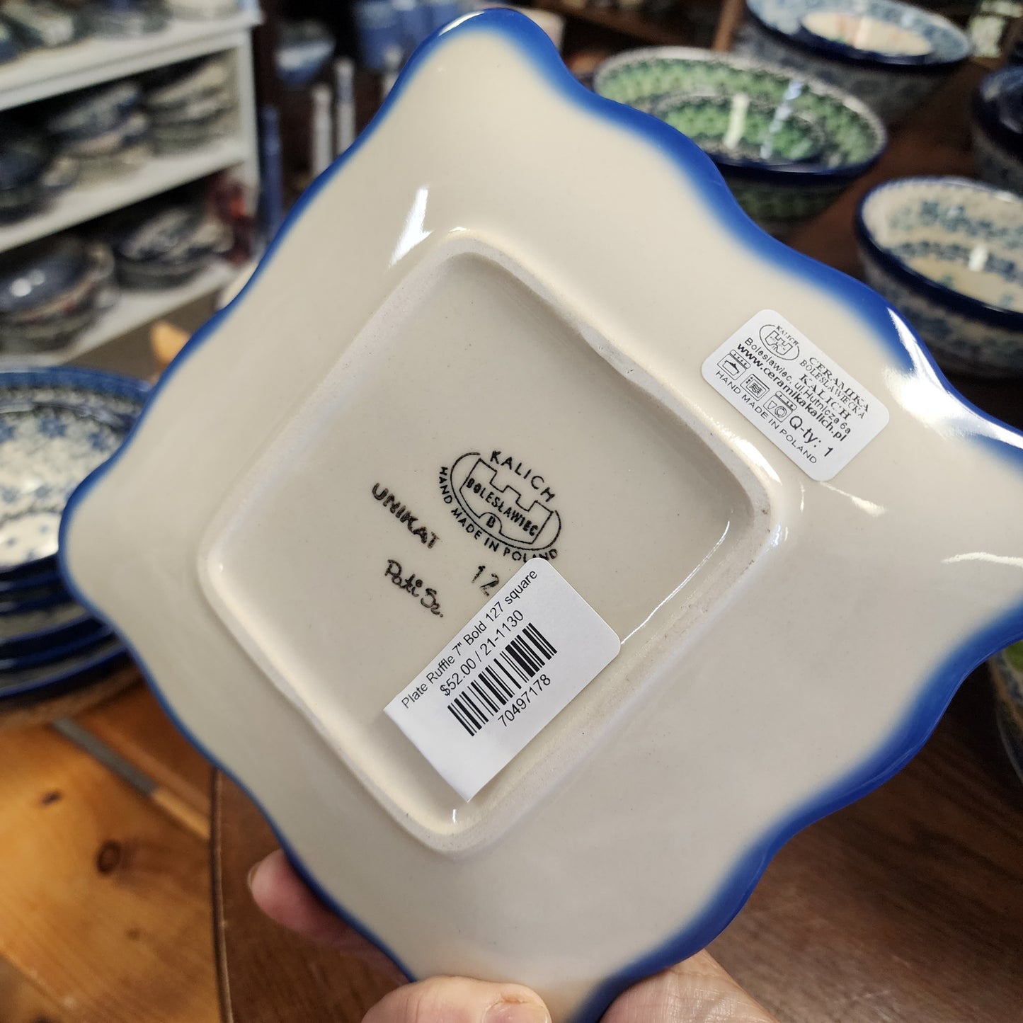 Plate Ruffle 7" Bold 127 square