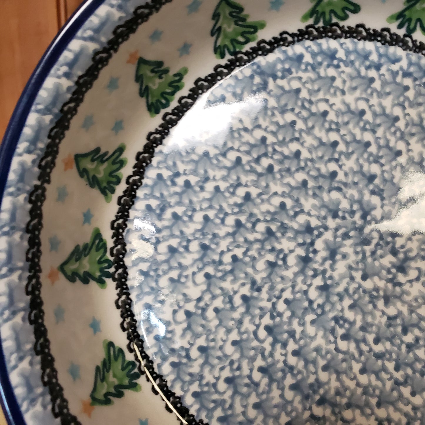 Baker ~ Round w/ Handles ~ 8" 419-1719X pf0425