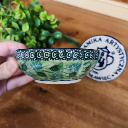Bowl   Scalloped   4.5" 023-U4612  U4 pf0526