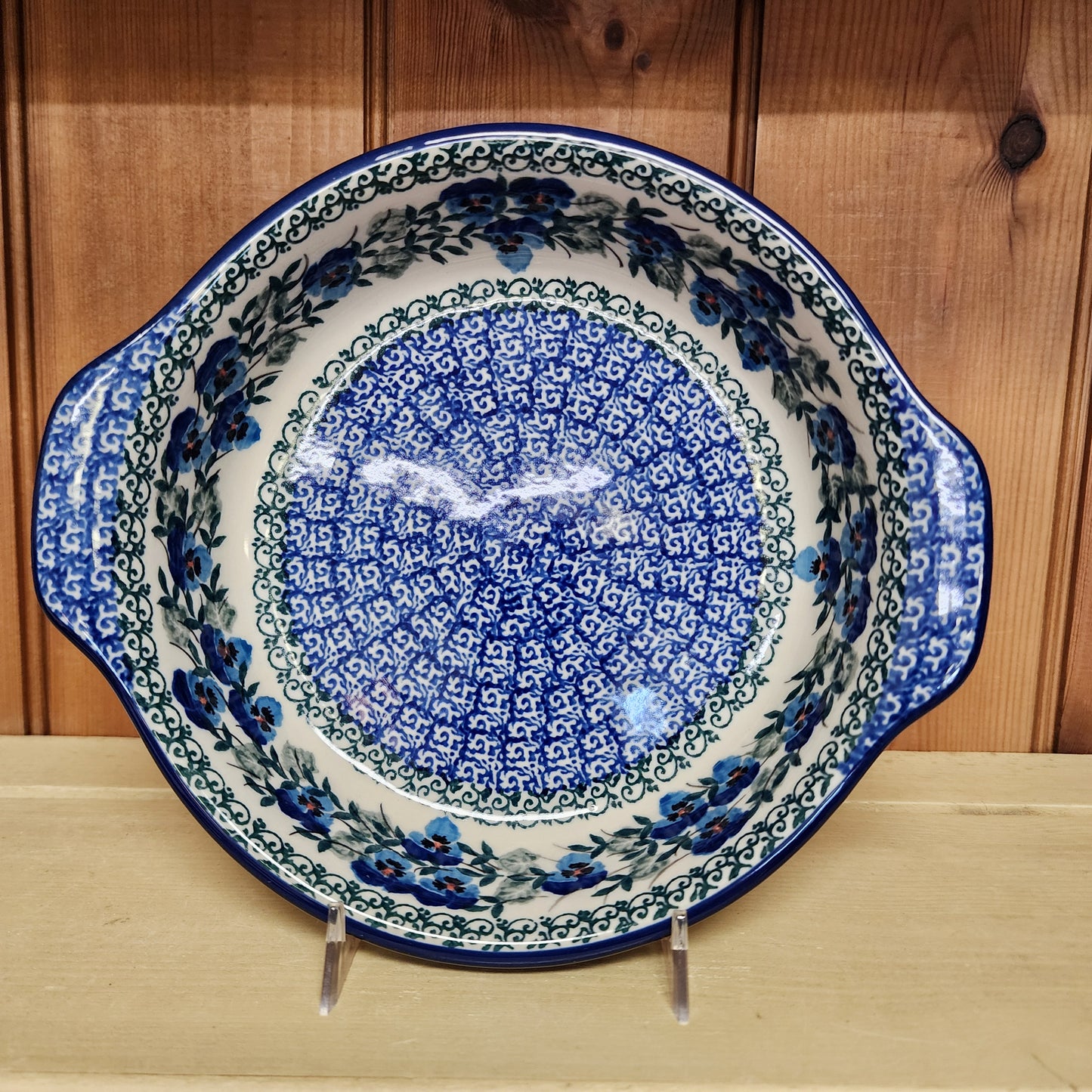 Baker ~ Round w/ Handles ~ 8"  2273X ~ Winter Viola