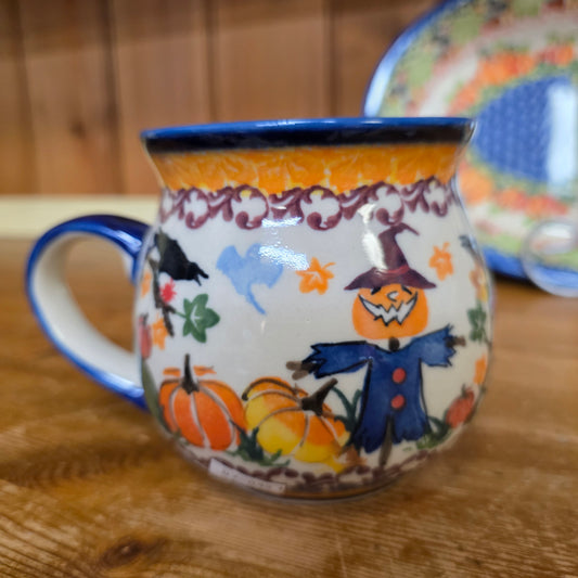 Mug 18 oz Fall  pumpkin crow bats spider