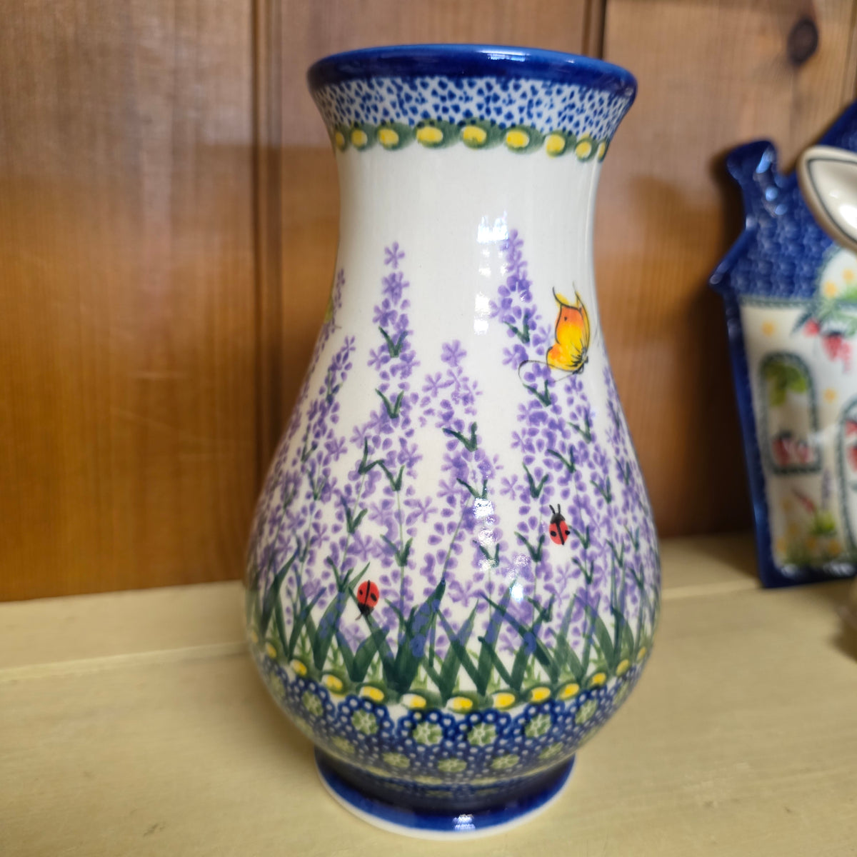 Vase 9" ~ 277 butterfly Lady Bug Butterfly Lavender
