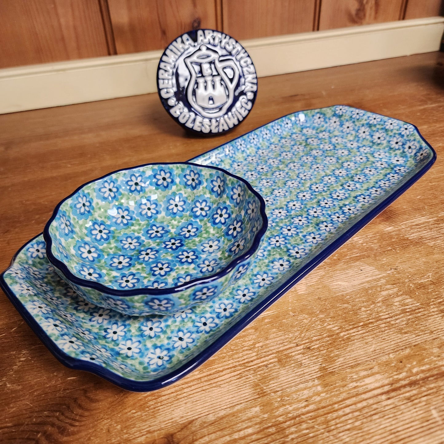 2 pc / Tray & Scalloped bowl 2252X Key Lime