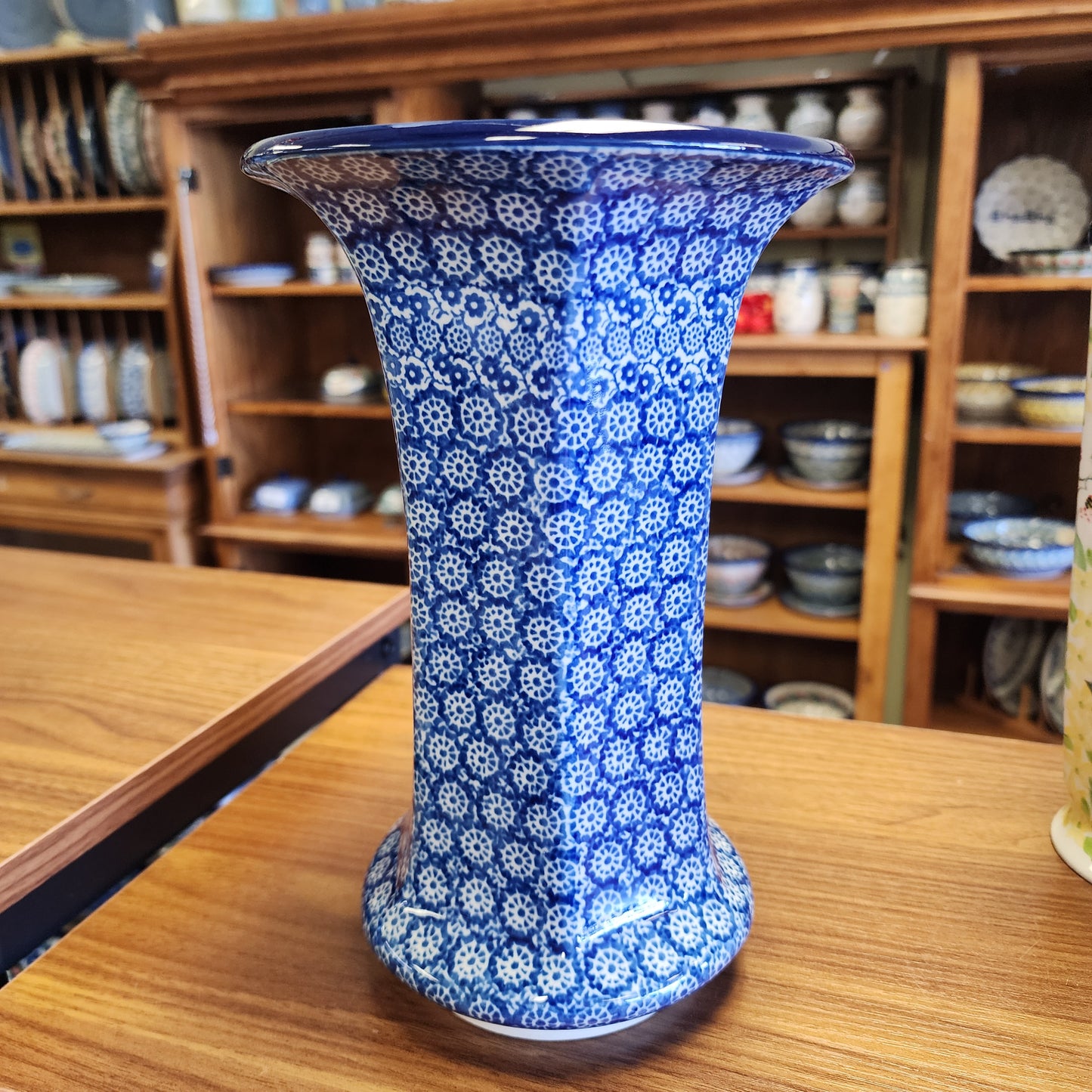 Vase ~ 9.5" 052-2615X Midnight