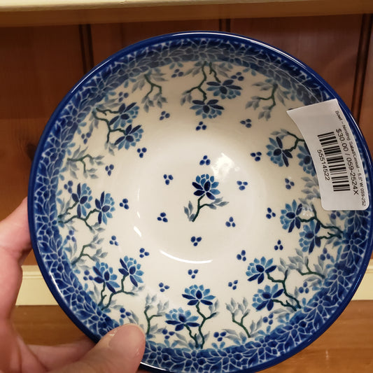 Bowl ~ Nesting Salad/Cereal ~ 5.5" W 059-2524X Clover Fields   1.5 cups