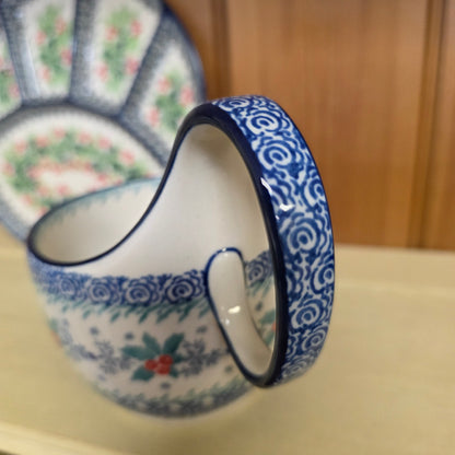 Bowl w/ Loop Handle   16 oz  845-2973X  Winter Holly pf0526