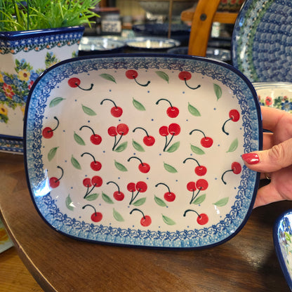 Rectangular Dish / Baker ~ 7.5" x 8.75" 2715X ~ Cherry Pie