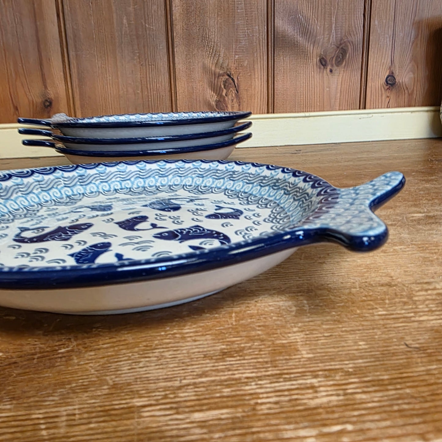 Fish Shaped Plate ~ 8.5"x 7.5" 2372X ~ Deep Blue Sea ~ Koi Fish