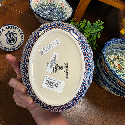 Bowl Oval Baker ~ Fluted Edge 9" x 7.5" x 2 3/4"deep   D78-U408C  U4 pf0526