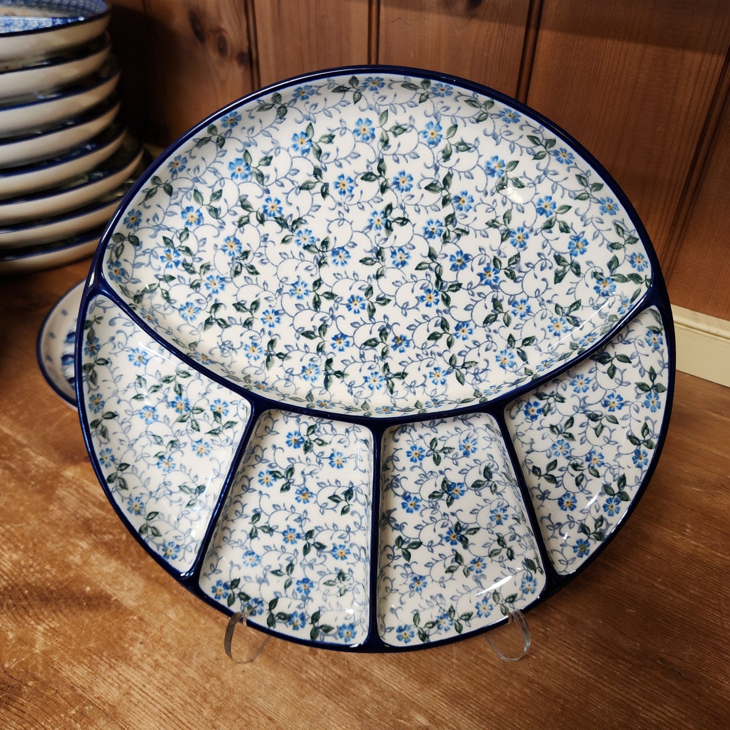 Divided Dish   10"  498-2089X  Forget Me Knots pf0526