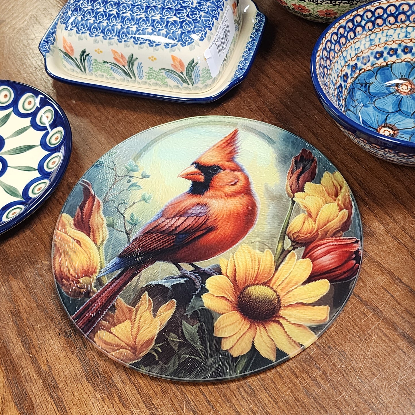 Cutting Board: Cardinal & Flowers 8 inch round   Tempered Glass