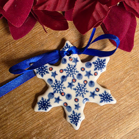 Ornament ~ Snowflake ~ flat 2.5".   blue