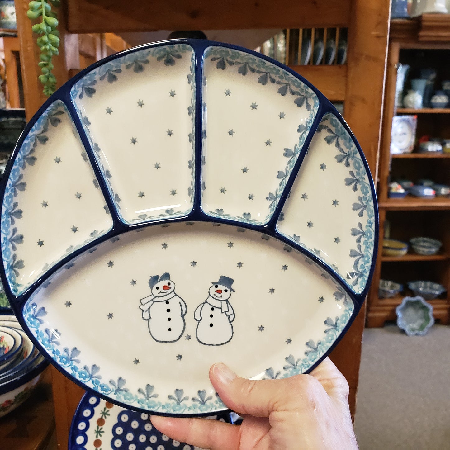 Dish ~ Divided ~ 8.75" 499-2793X  ~ Frost & Flurry Snowman