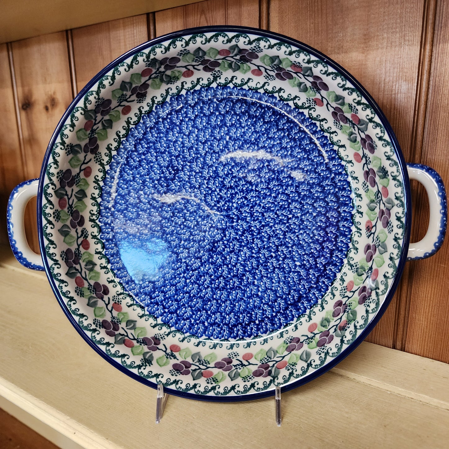 Baker   Round w/ Handles   10"   1418X ~ Burgandy Berry Blue