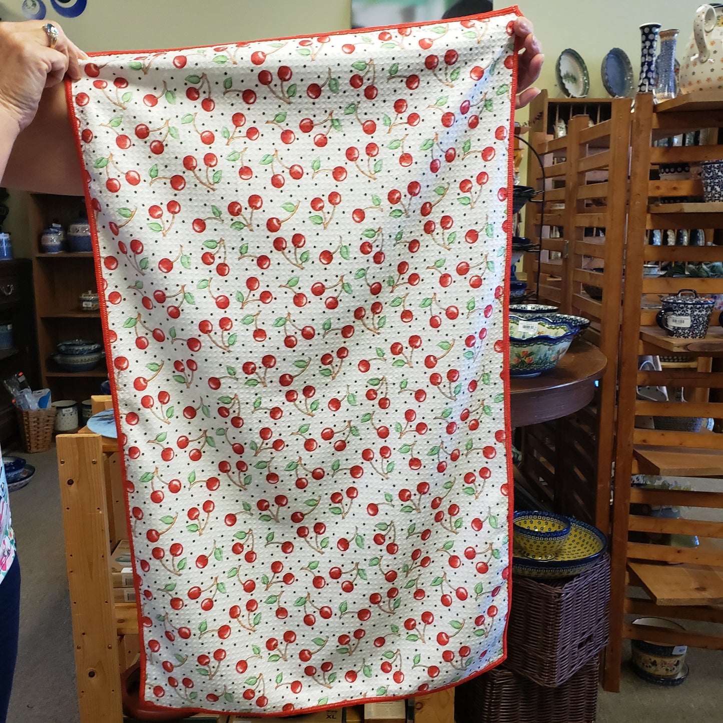 Towel /poly ~ Cherry Harvest