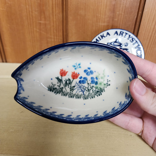 Spoon Rest   3.25"W x 5"L  381-2903X  Tulip Horizon pf0526