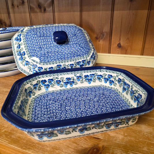 Baker   Covered Casserole   9.5" x 12" 665-2273X  Winter Viola pf0526