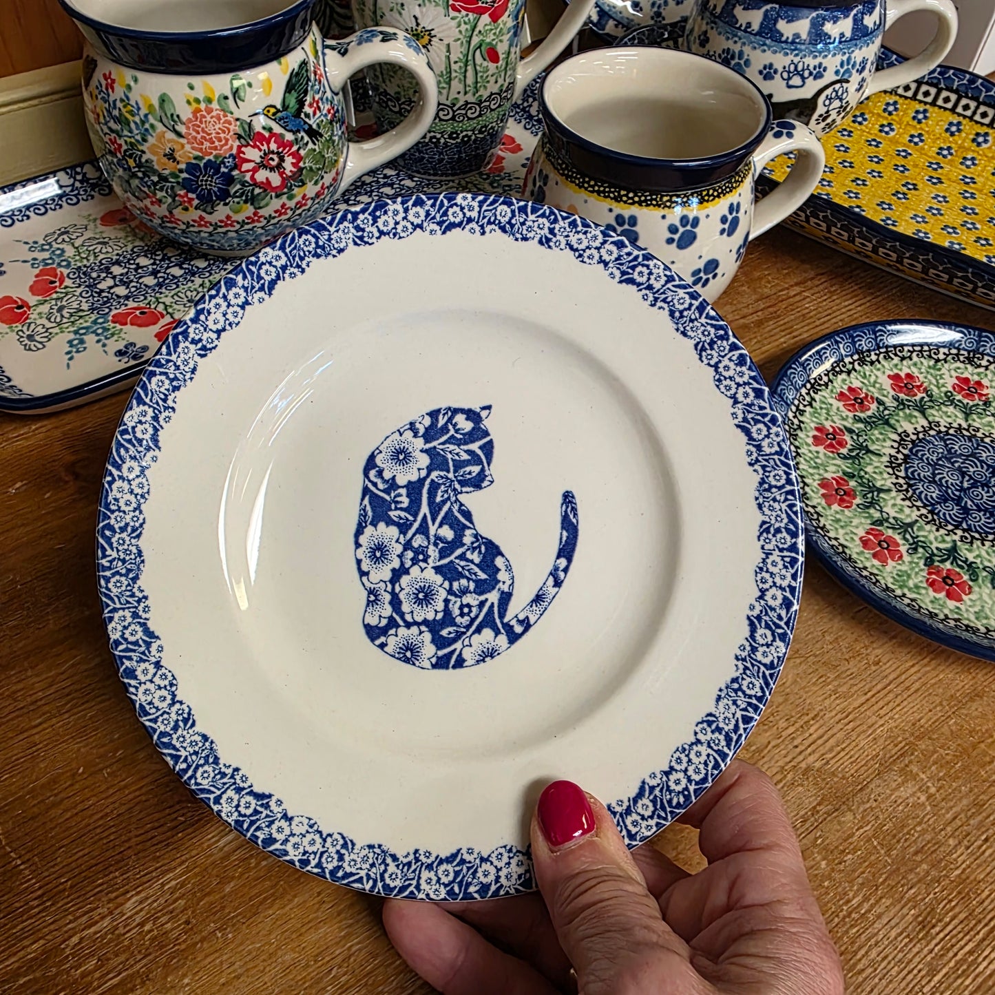 Burleigh ~ BLUE Plate 6.75" Calico Cat  *** NOT Polish Pottery